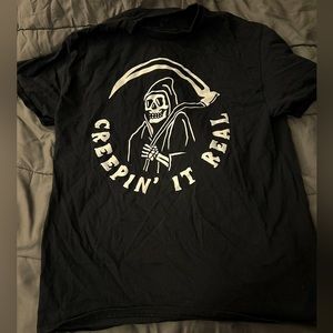 SPIRIT HALLOWEEN T SHIRT